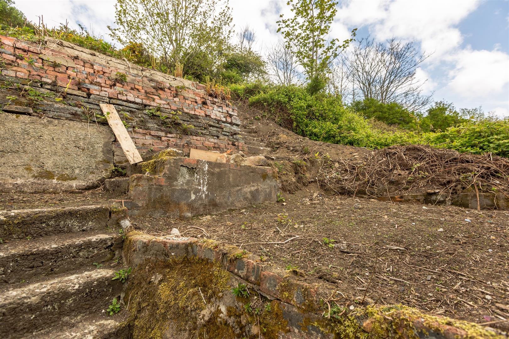 Wallace Road, St. Thomas, Swansea, SA1 8HA